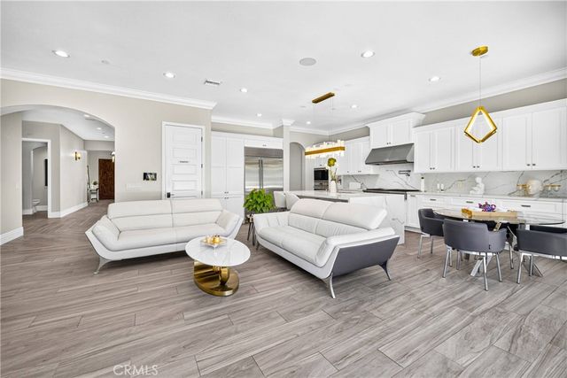 2025 Lonestar, Thousand Oaks, CA 91362