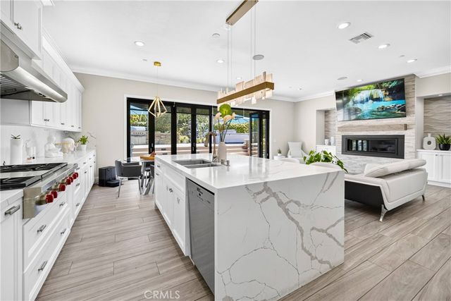 2025 Lonestar, Thousand Oaks, CA 91362