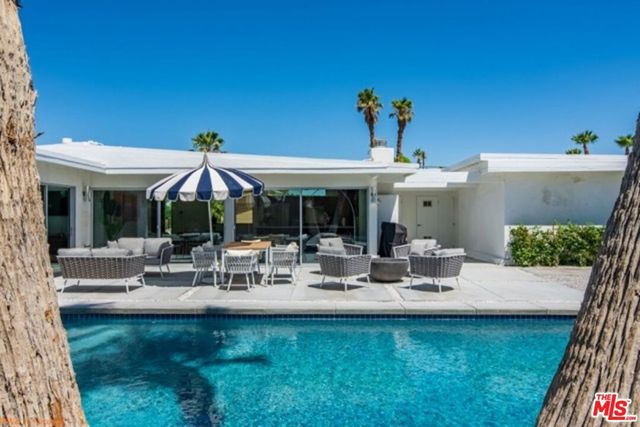 2287 E Hildy Lane, Palm Springs, CA 92262