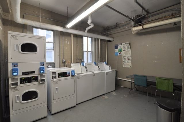 131 Park Dr 11, Boston, MA 02215