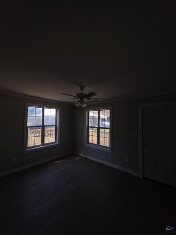 13 Massee Circle, Hawkinsville, GA 31036