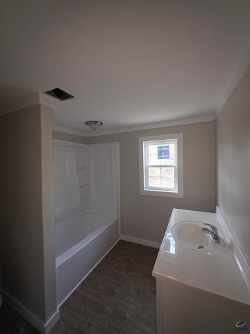 13 Massee Circle, Hawkinsville, GA 31036