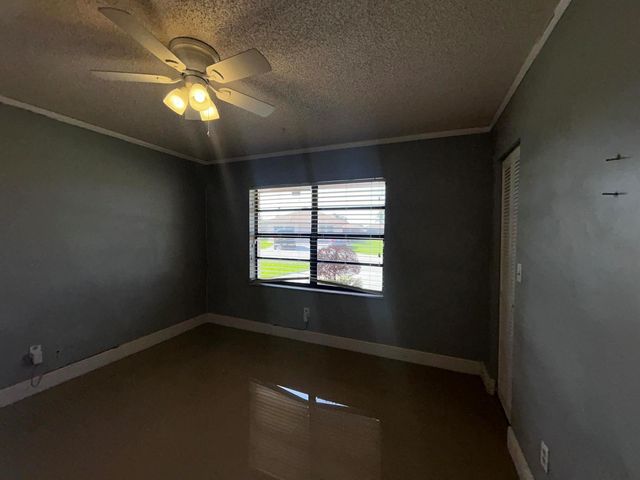 5402 Bonky Court 102b, West Palm Beach, FL 33415