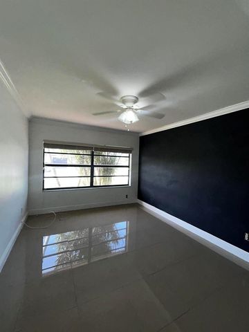5402 Bonky Court 102b, West Palm Beach, FL 33415