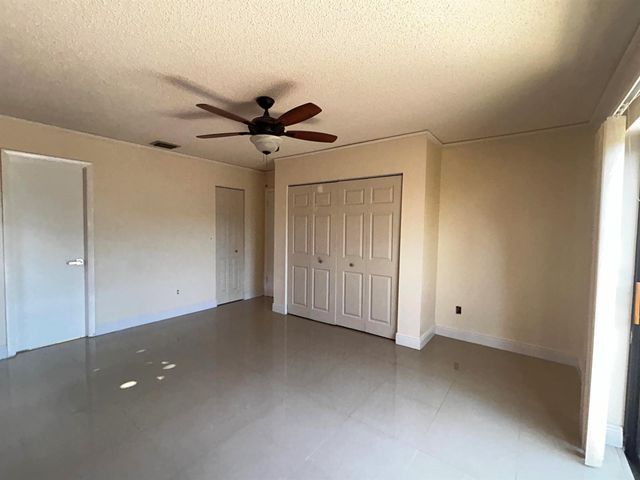 5402 Bonky Court 102b, West Palm Beach, FL 33415