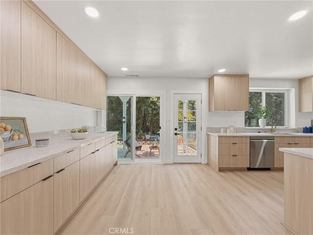 15118 La Sabana, La Mirada, CA 90638
