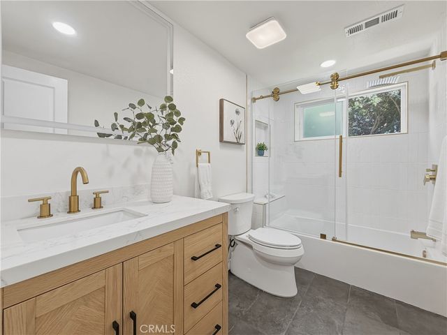 15118 La Sabana, La Mirada, CA 90638