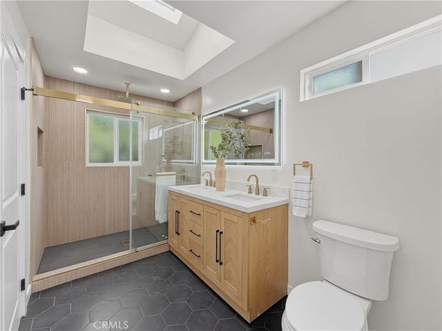15118 La Sabana, La Mirada, CA 90638