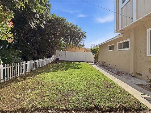 15118 La Sabana, La Mirada, CA 90638