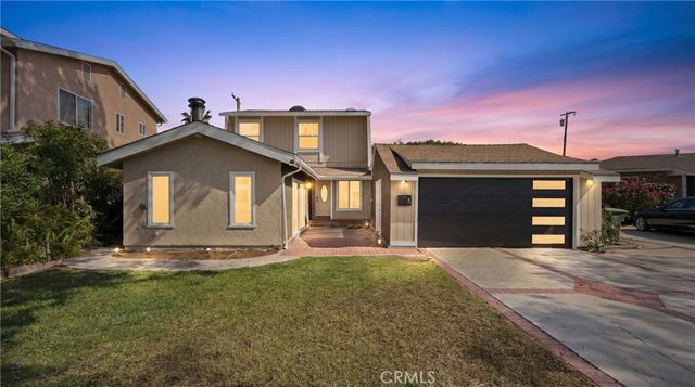 15118 La Sabana, La Mirada, CA 90638
