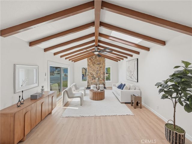 15118 La Sabana, La Mirada, CA 90638