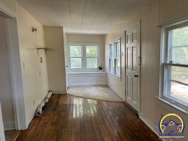 208 SW MacVicar AVE, Topeka, KS 66606