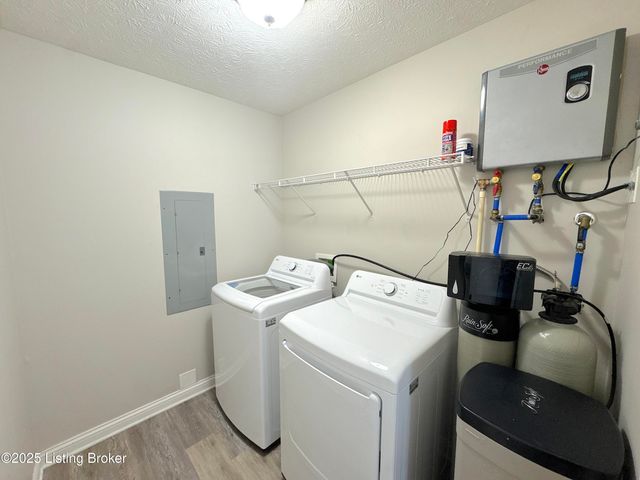 1011 Ray Wimsett Blvd, Bardstown, KY 40004