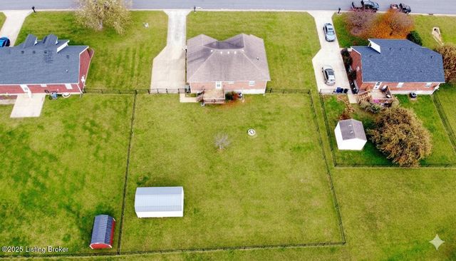 1011 Ray Wimsett Blvd, Bardstown, KY 40004