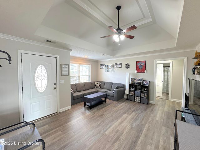 1011 Ray Wimsett Blvd, Bardstown, KY 40004