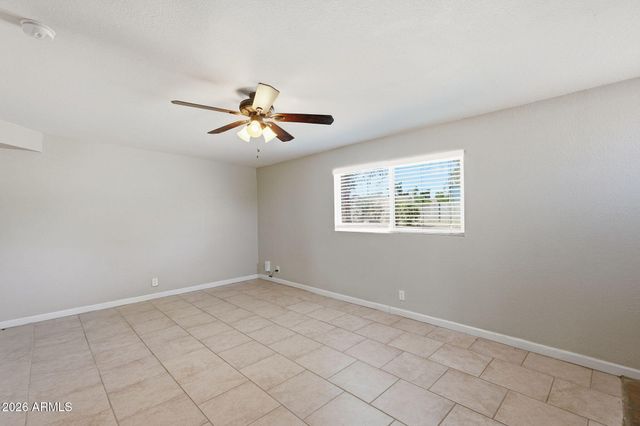 4138 E BLUEFIELD Avenue, Phoenix, AZ 85032