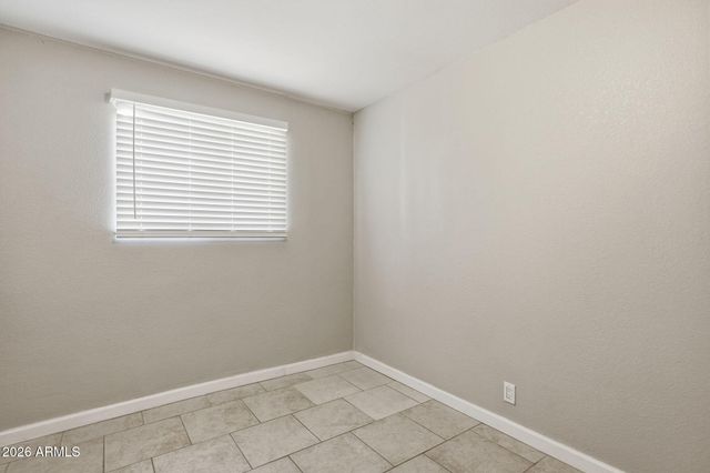 4138 E BLUEFIELD Avenue, Phoenix, AZ 85032