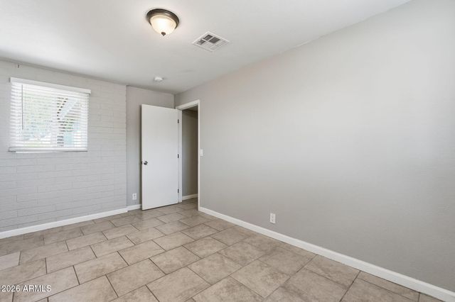 4138 E BLUEFIELD Avenue, Phoenix, AZ 85032