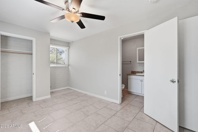 4138 E BLUEFIELD Avenue, Phoenix, AZ 85032