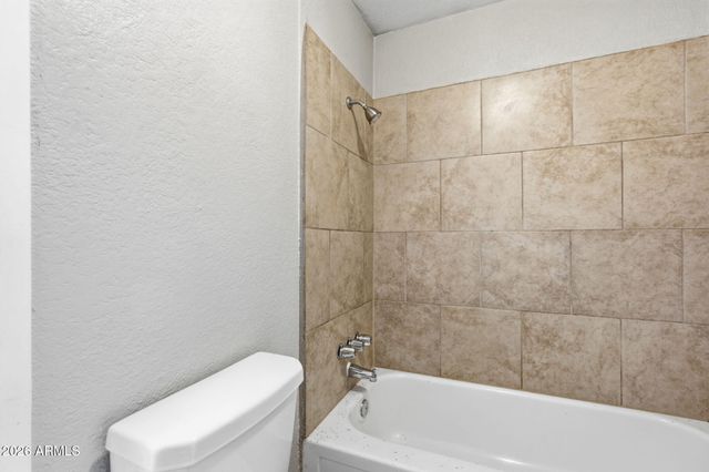 4138 E BLUEFIELD Avenue, Phoenix, AZ 85032
