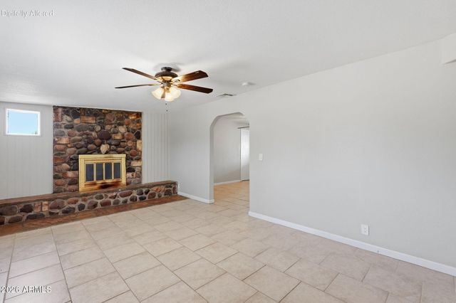 4138 E BLUEFIELD Avenue, Phoenix, AZ 85032