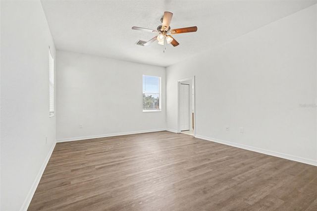 13107 GLENVIEW LANE, Grand Island, FL 32735