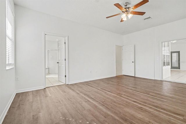 13107 GLENVIEW LANE, Grand Island, FL 32735