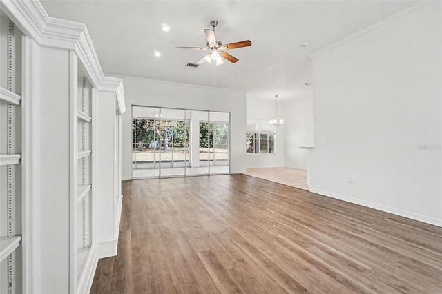 13107 GLENVIEW LANE, Grand Island, FL 32735