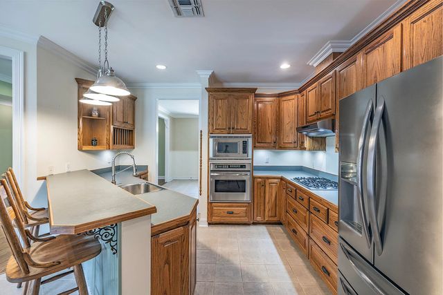 207 Diana Drive, Gray, LA 70359