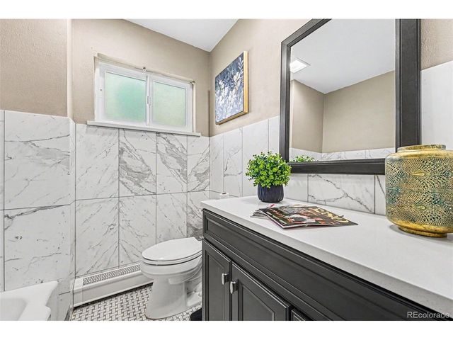 10215 W 17th Pl, Lakewood, CO 80215