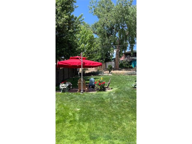 10215 W 17th Pl, Lakewood, CO 80215