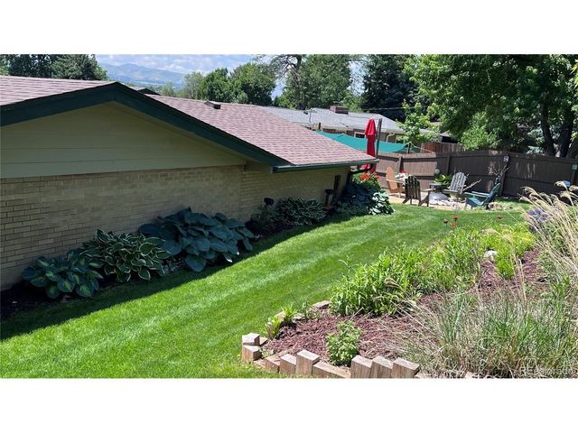 10215 W 17th Pl, Lakewood, CO 80215