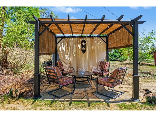 10215 W 17th Pl, Lakewood, CO 80215