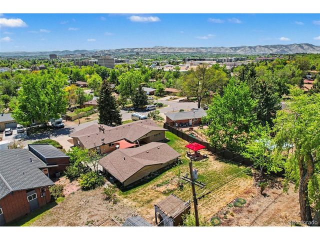 10215 W 17th Pl, Lakewood, CO 80215