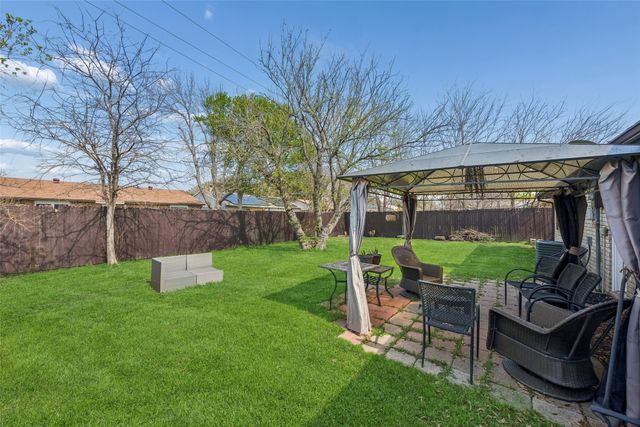 5421 Gates Drive, The Colony, TX 75056