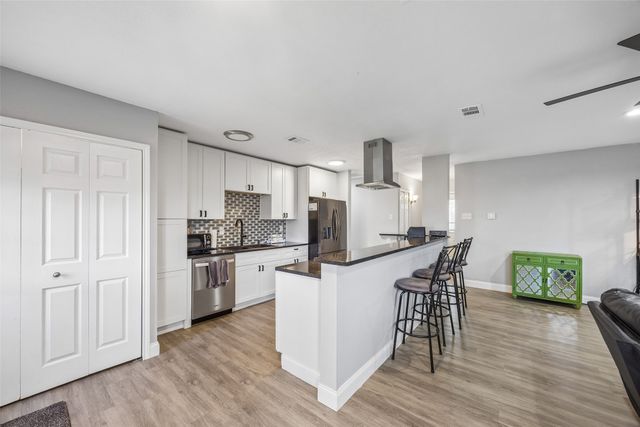 5421 Gates Drive, The Colony, TX 75056