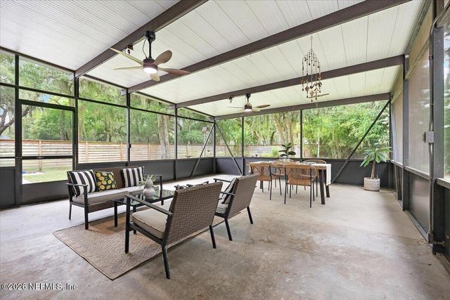 17222 EAGLE BEND Boulevard, Jacksonville, FL 32226
