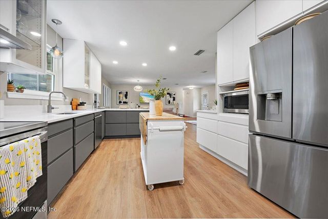 17222 EAGLE BEND Boulevard, Jacksonville, FL 32226