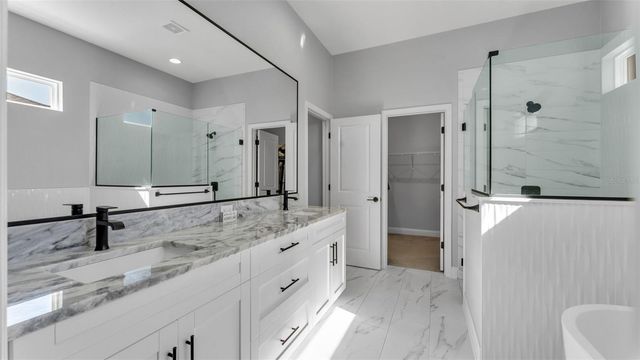 7013 BENTRIDGE DRIVE, Lakeland, FL 33813