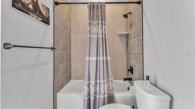 7013 BENTRIDGE DRIVE, Lakeland, FL 33813