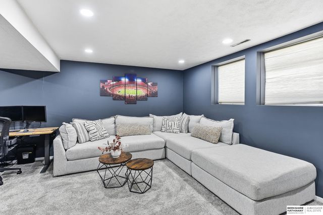 12555 Yates Street, Omaha, NE 68164