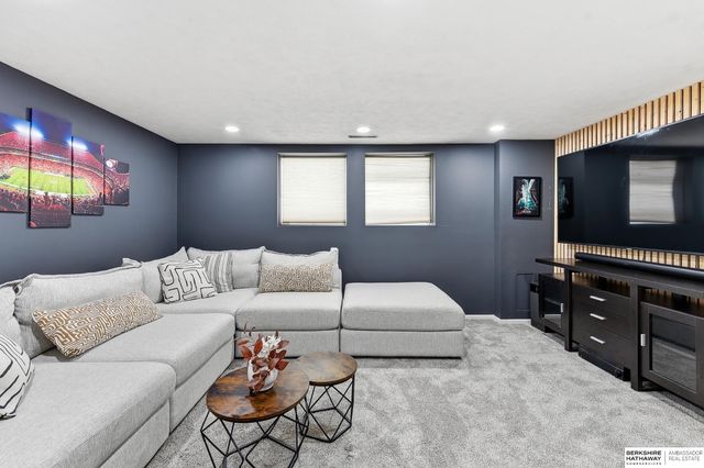 12555 Yates Street, Omaha, NE 68164
