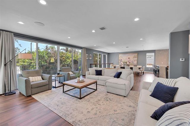 640 NE 17th Way, Fort Lauderdale, FL 33304