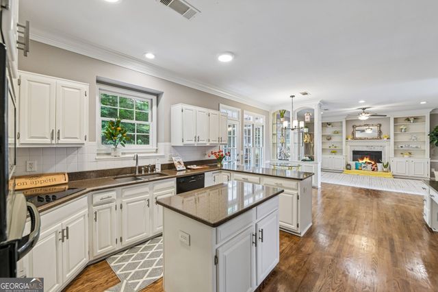6844 Wynbrooke Cove, Stone Mountain, GA 30087