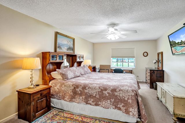 10127 41st Terrace S 211, Boynton Beach, FL 33436