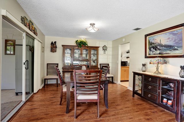10127 41st Terrace S 211, Boynton Beach, FL 33436