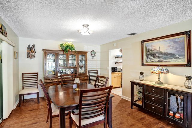 10127 41st Terrace S 211, Boynton Beach, FL 33436