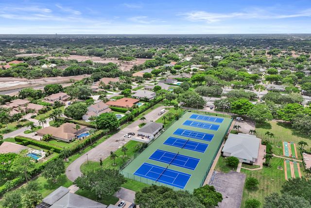 10127 41st Terrace S 211, Boynton Beach, FL 33436