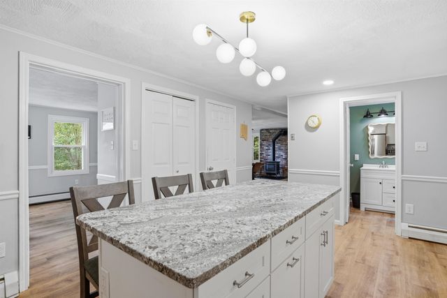 35 Salisbury Road, Keene, NH 03431