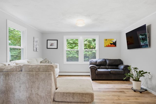 35 Salisbury Road, Keene, NH 03431
